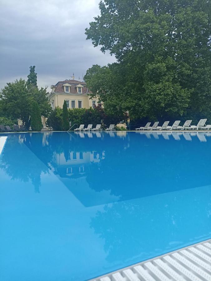 Appartement Kastelo Teraso Zalacsány エクステリア 写真