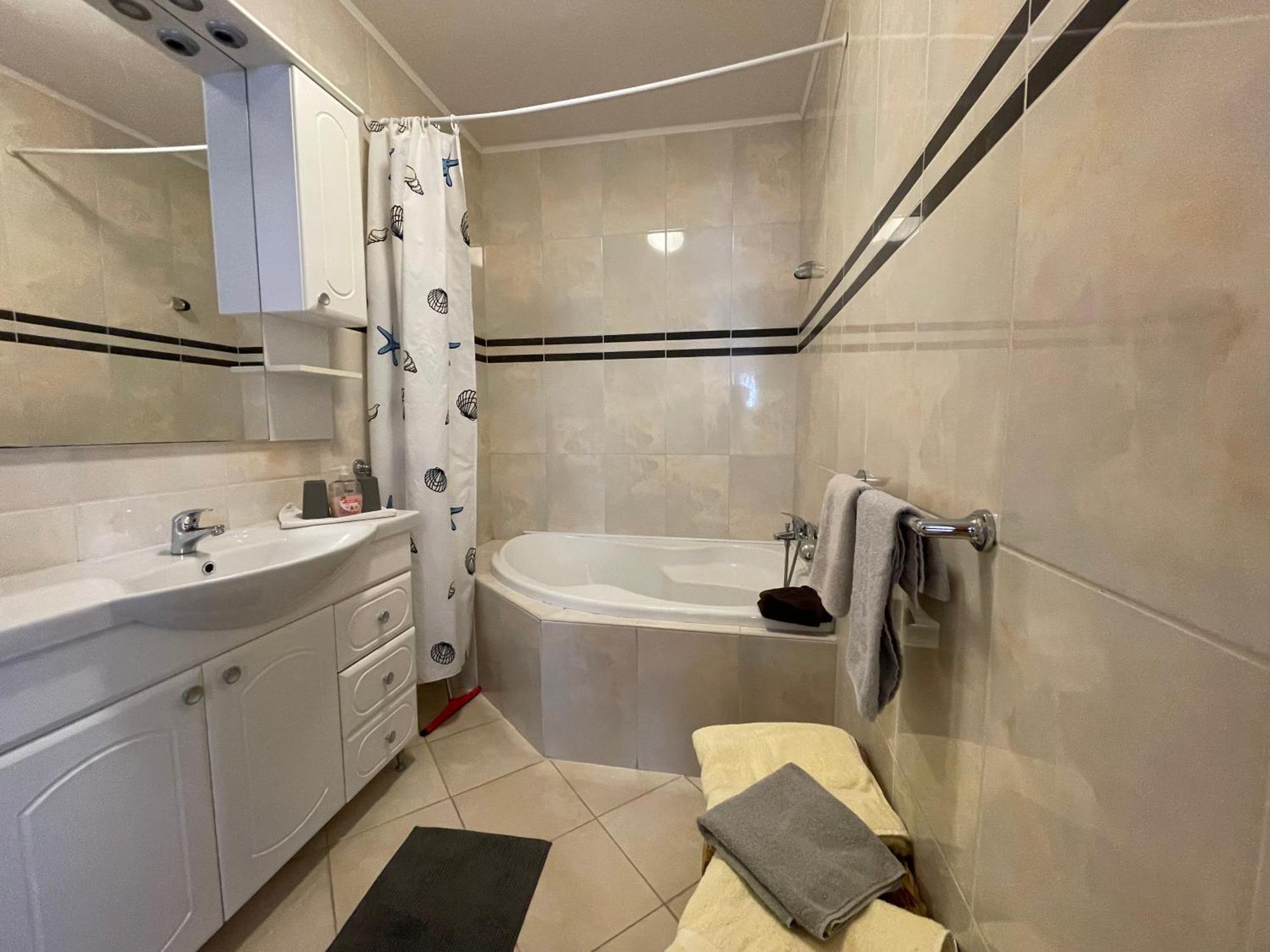 Appartement Kastelo Teraso Zalacsány エクステリア 写真