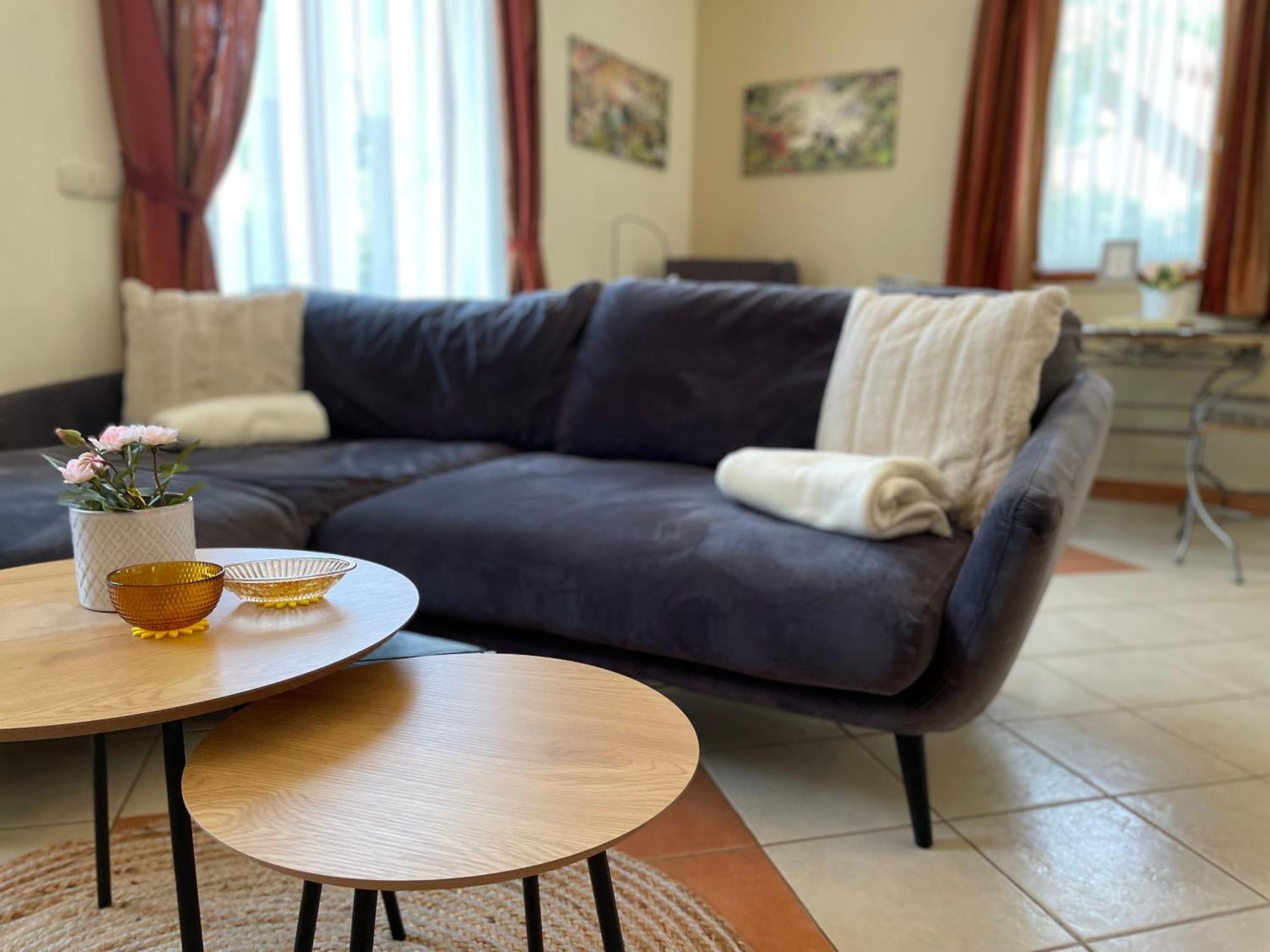 Appartement Kastelo Teraso Zalacsány エクステリア 写真