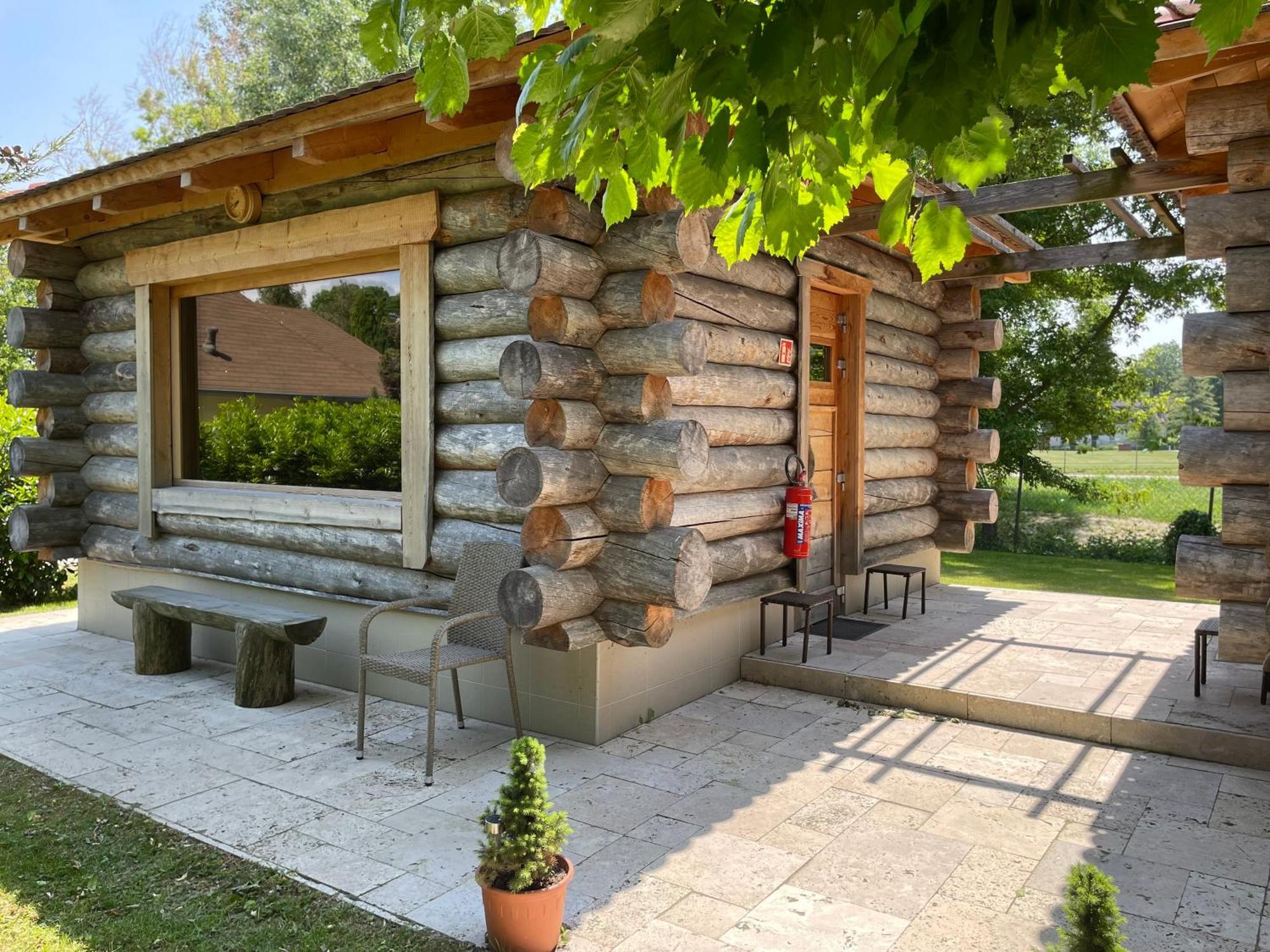 Appartement Kastelo Teraso Zalacsány エクステリア 写真